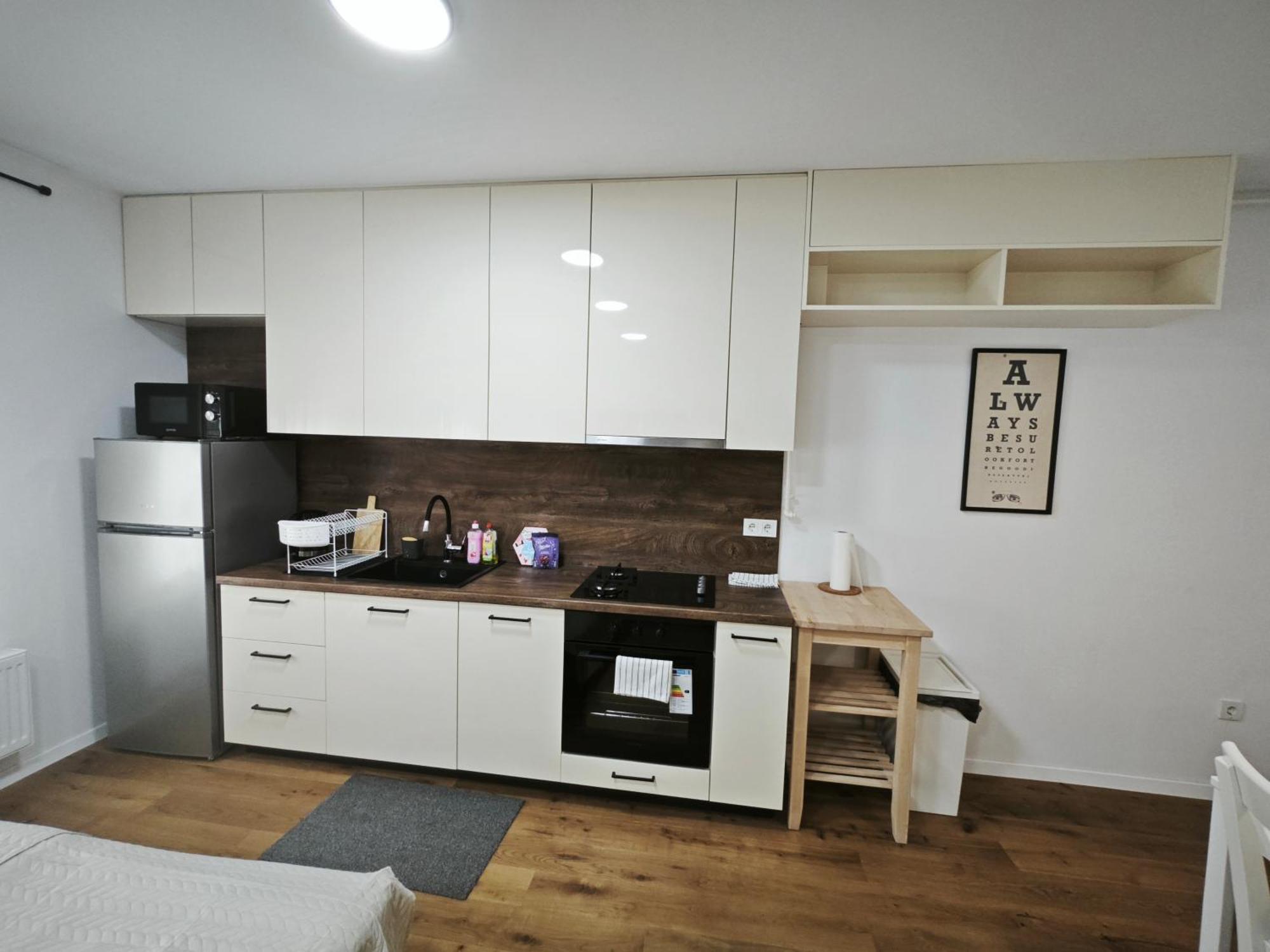 Danica Apartment *